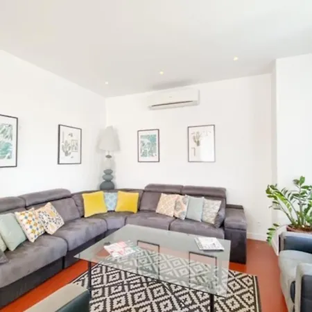 Villa 8 Chambres - 200 Metres Croisette 펜션 *