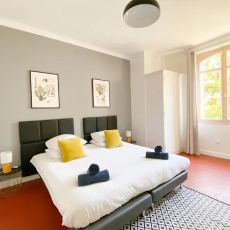 Villa 8 Chambres - 200 Metres Croisette